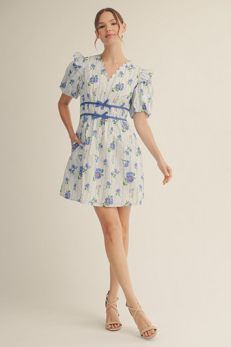 Tiny Bow Waistline Accent Lovely Floral Dress