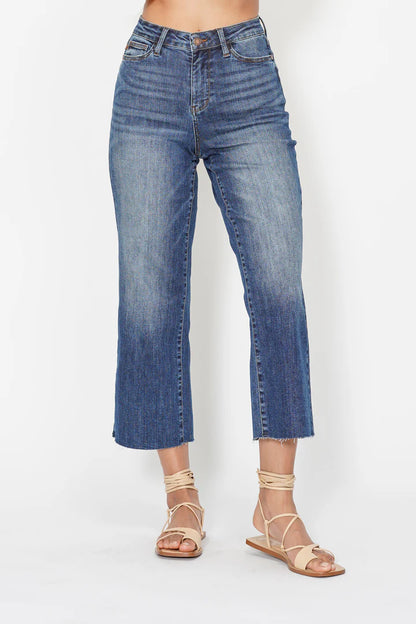High Waist Back Pocket Embroidery Crop Leg Jeans