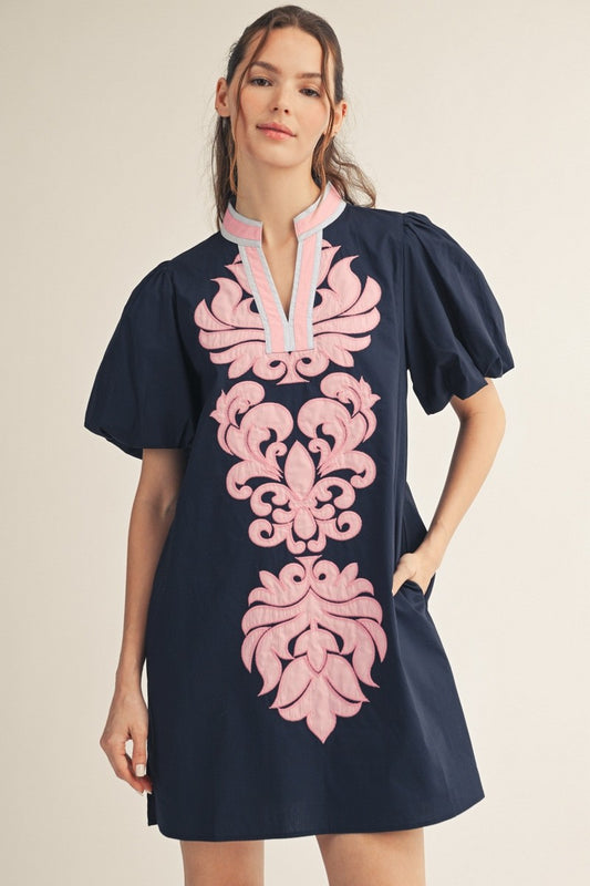Baroque Applique Detail Shift Dress