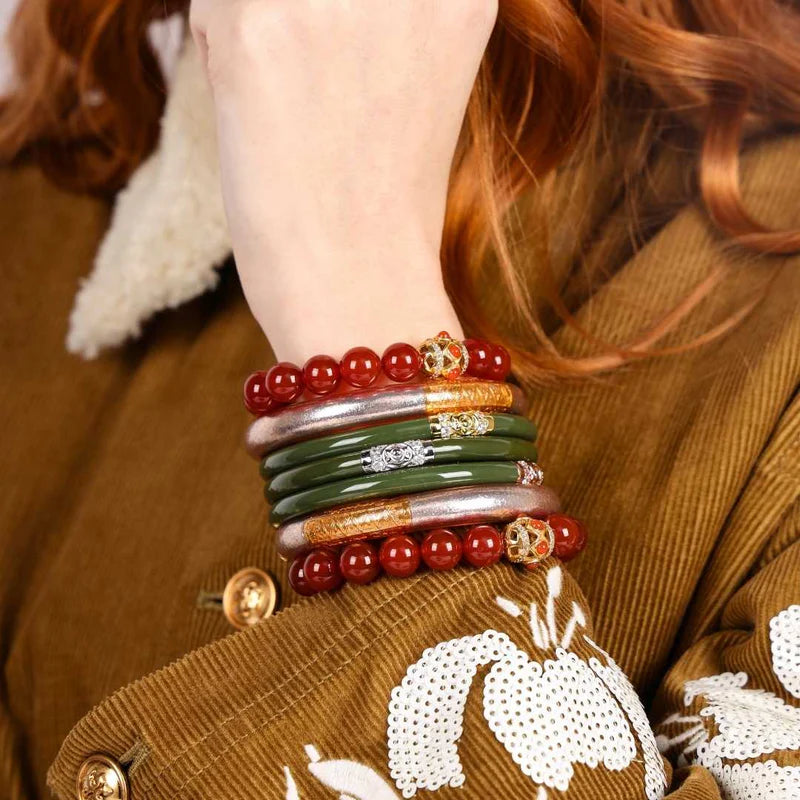 Champagne Tzubbie All Weather Bangle Serenity Prayer