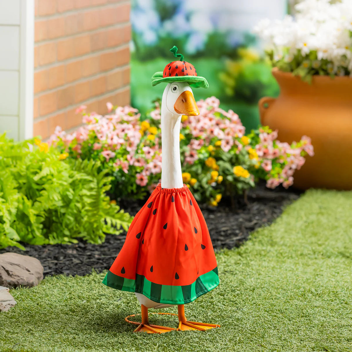 Giddy the Goose Outfit | Watermelon Season