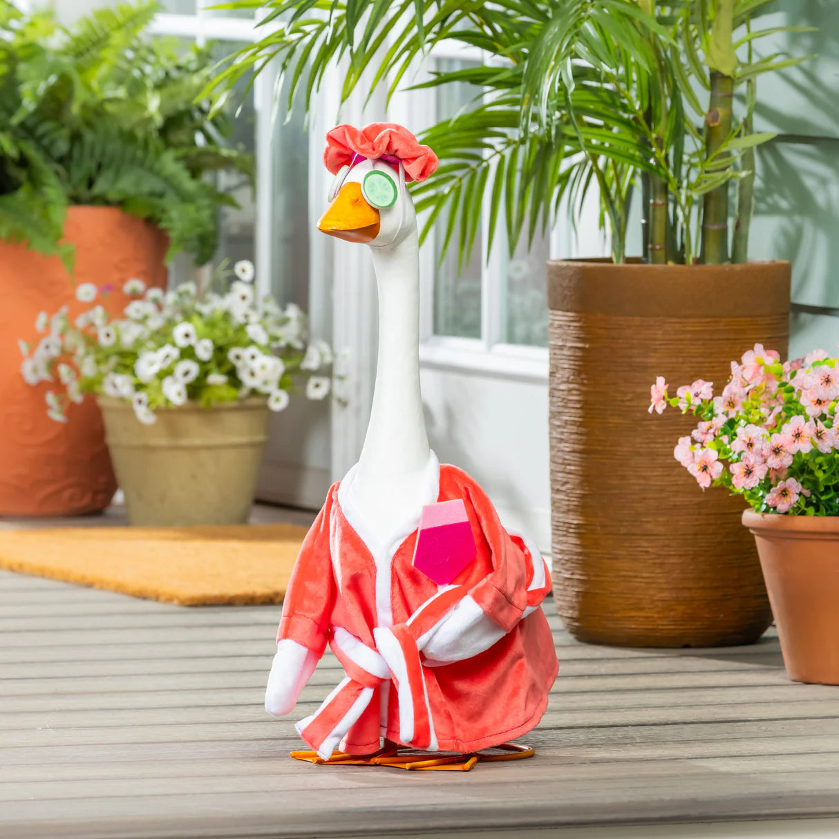 Giddy the Goose Outfit | Relaxation Time